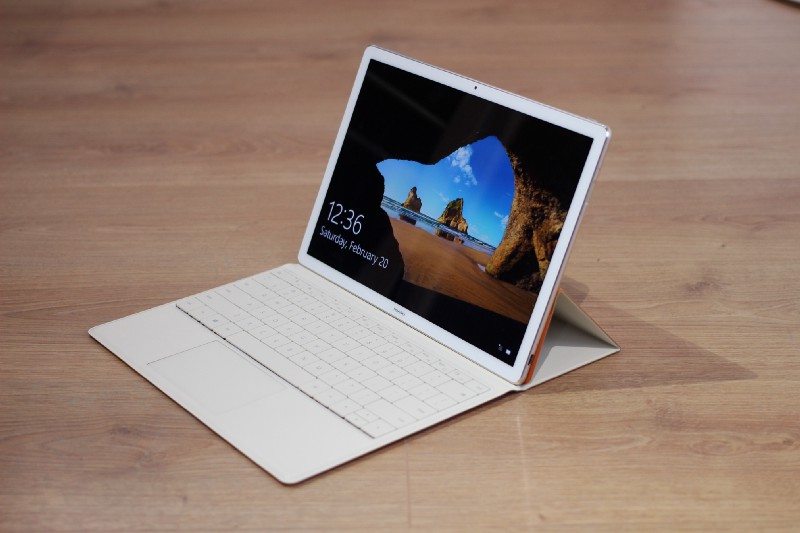 Need a powerful coding laptop? Get a Microsoft Surface 4 laptop